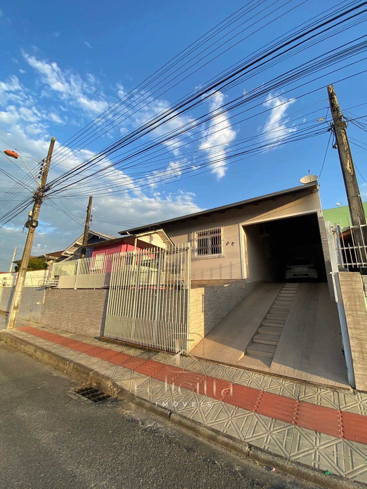 Casa a venda no bairro Lisboa, em São José/SC