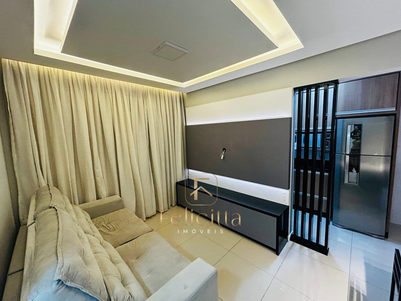 Apartamento com 2 dormitórios sendo 01 suite no Centro de Palhoça!