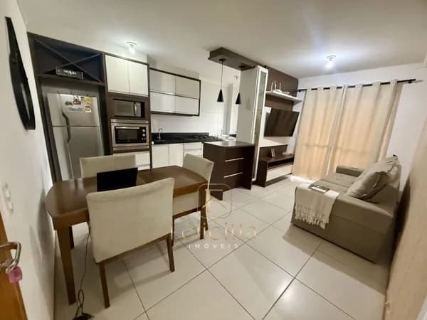 Apartamento 2 quartos com suíte em Areias, São José/SC