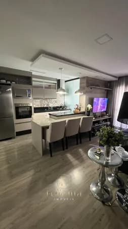 Oportunidade em Condomínio Club! Lindo Apartamento à Venda – 2 Dormitórios (1 Suíte) | Sacada com Churrasqueira | Móveis Planejados