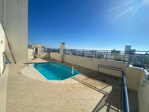 Apartamento Cobertura em Campinas, São José/SC