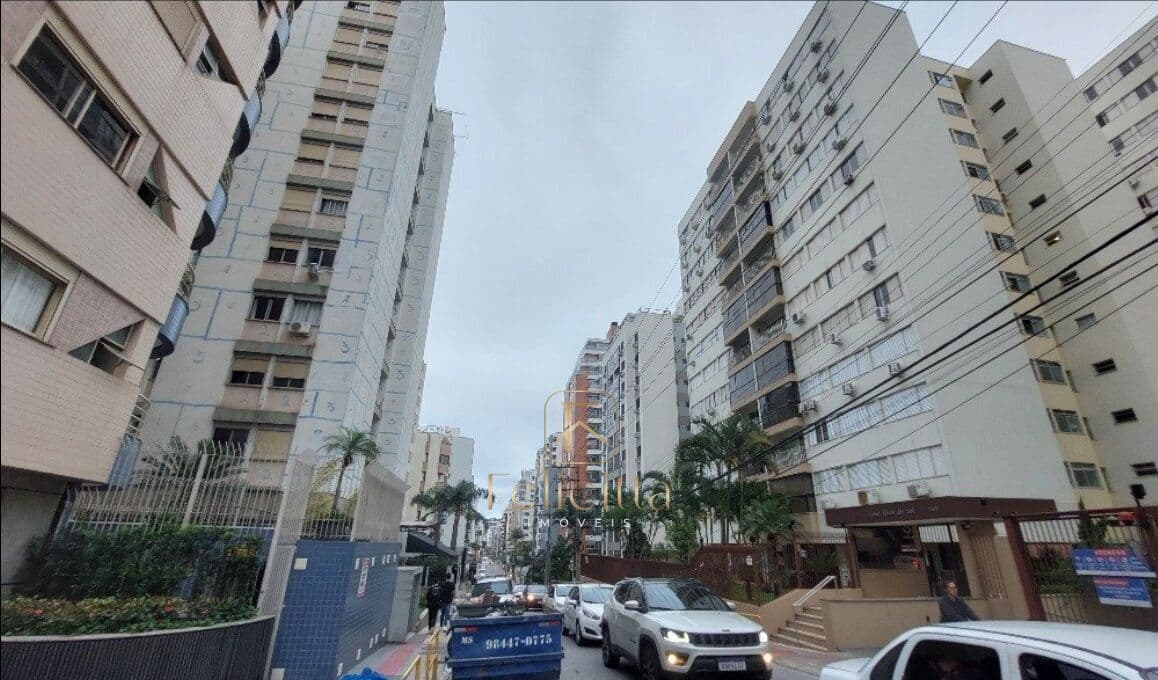 Cobertura Triplex à Venda no Centro de Florianópolis/SC