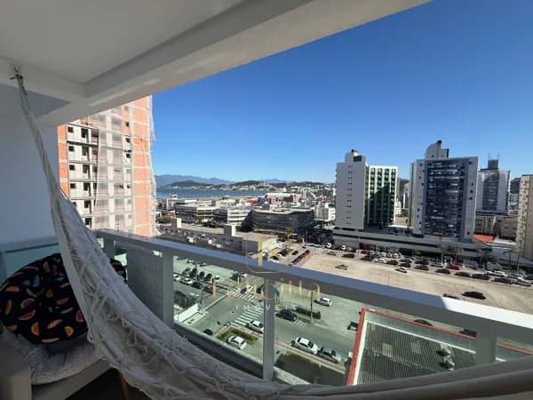 Apartamento com 02 dormitórios 01 suíte em Campinas, São José/SC