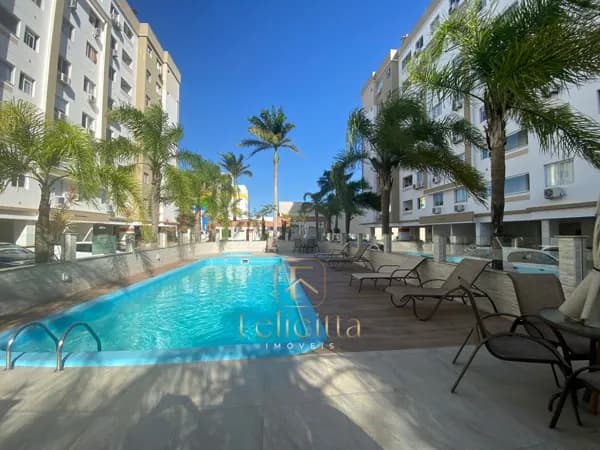 Apartamento aconchegante à venda em Fazenda Santo Antônio – 1 dormitório com sacada!