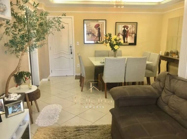 Apartamento em Campinas, São José/SC