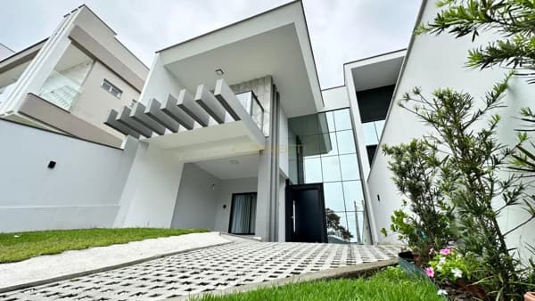 Casa à venda no bairro Ponta Aguda em Blumenau/SC