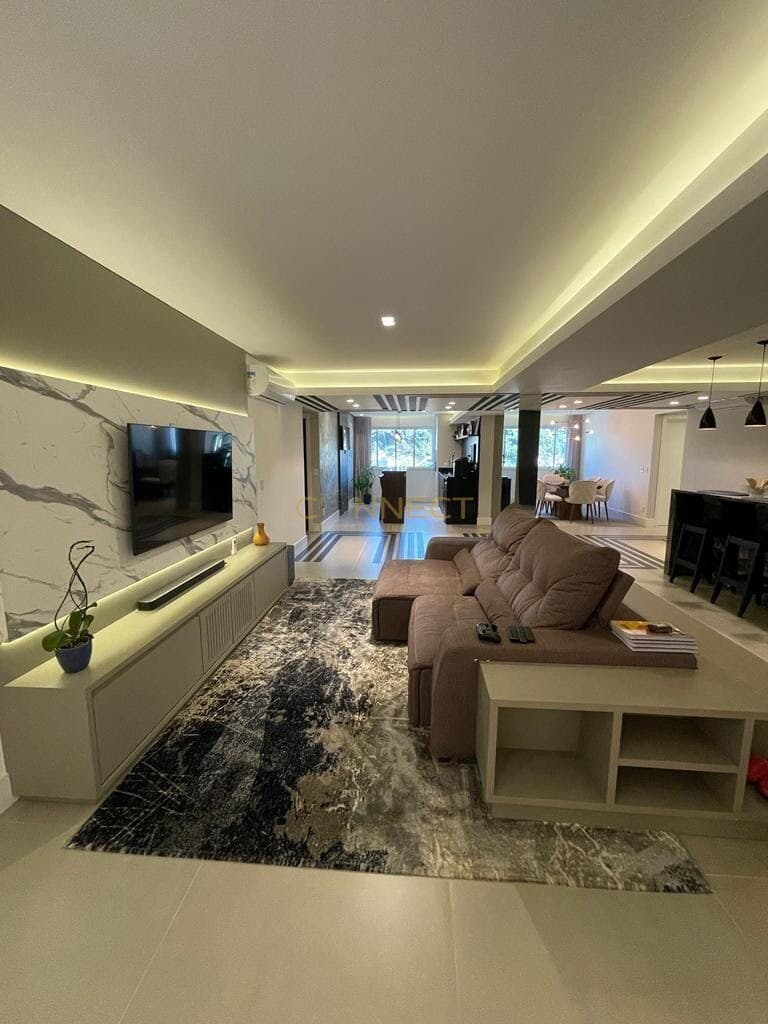 Apartamento à venda no bairro Vila Nova em Blumenau/SC