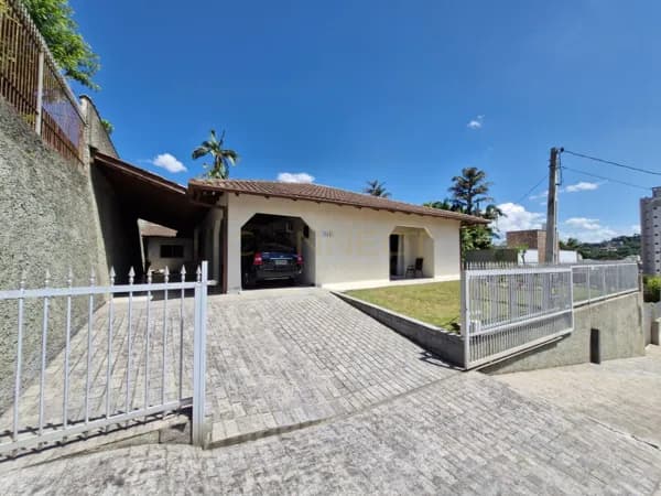 Casa no bairro Itoupava Norte, Blumenau/SC