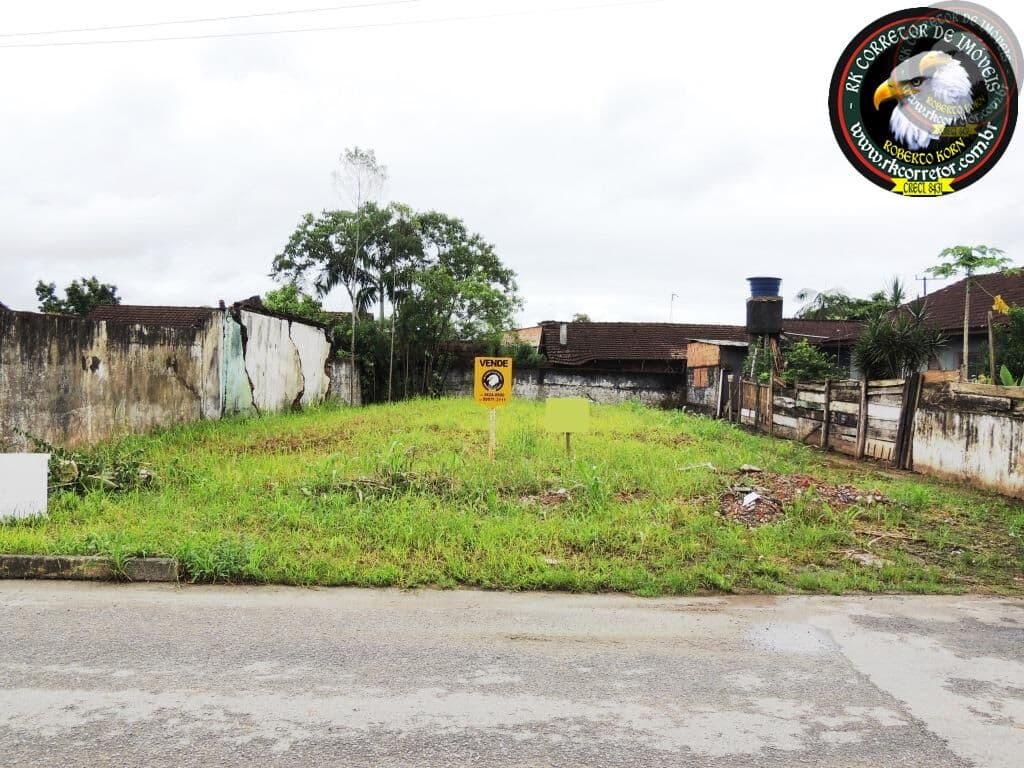 Terreno no bairro Morro do Meio