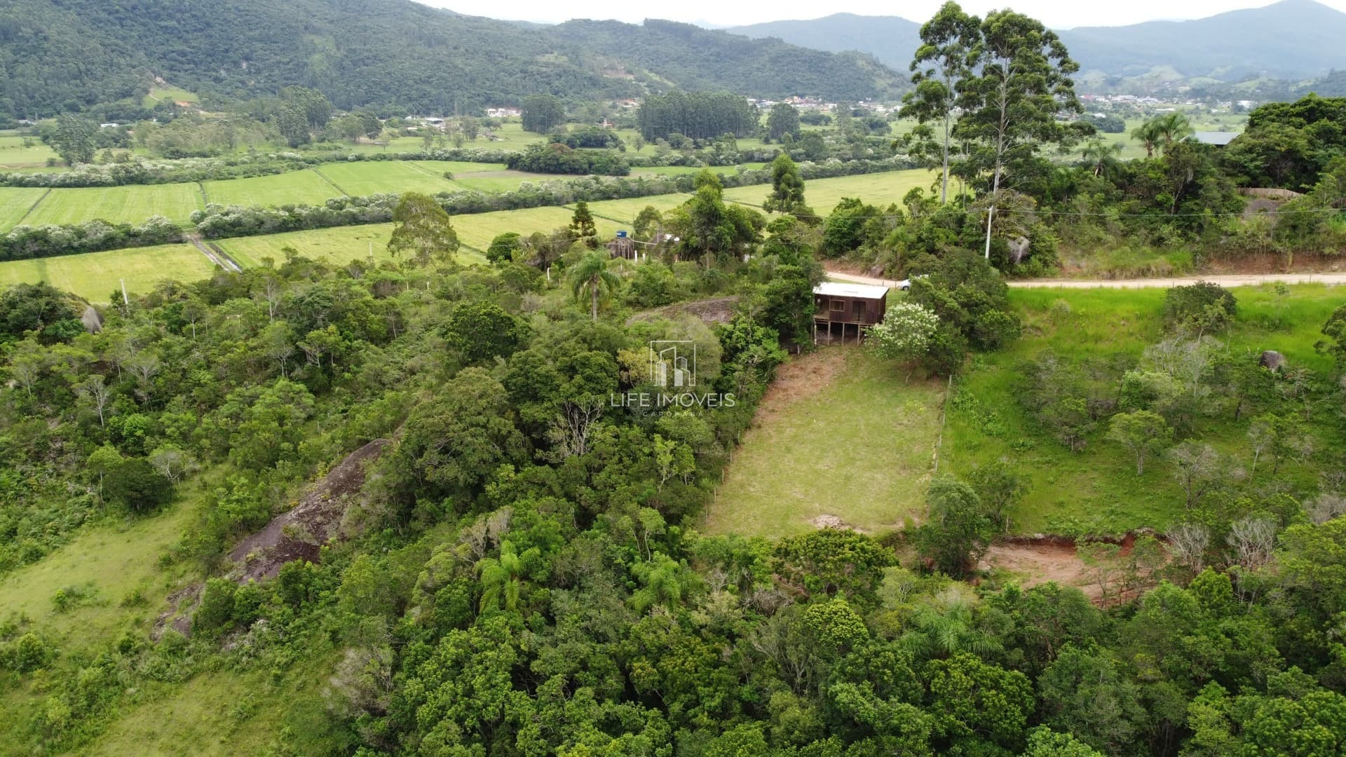 Terreno 1.000m² à venda em Garopaba/SC na Ressacada com vista para a Serra do Tabuleiro
