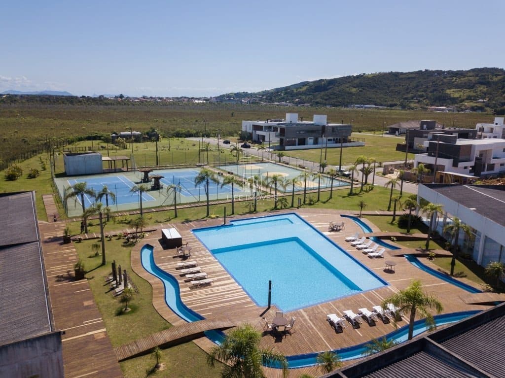 Terreno 600m² à venda em Garopaba/SC no Condomínio Garopaba Internacional com infraestrutura completa