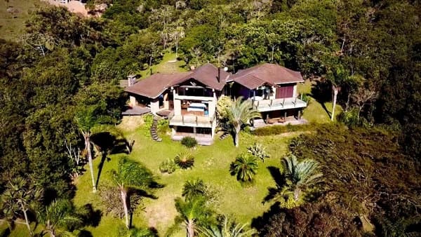 Casa com vista para o mar à venda em Garopaba/SC no Morro da Silveira com 4.043m²
