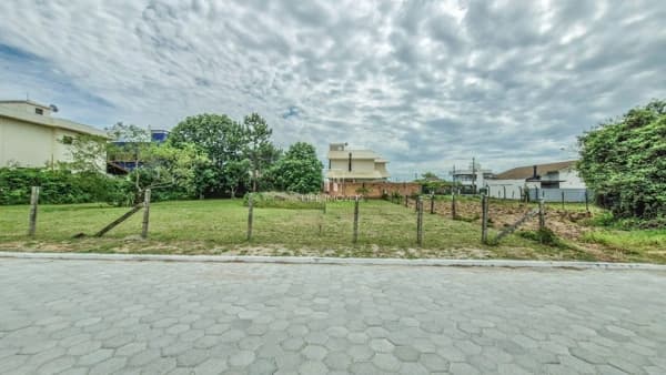 Terreno 363m² à venda em Garopaba/SC em Areias de Palhocinha com escritura