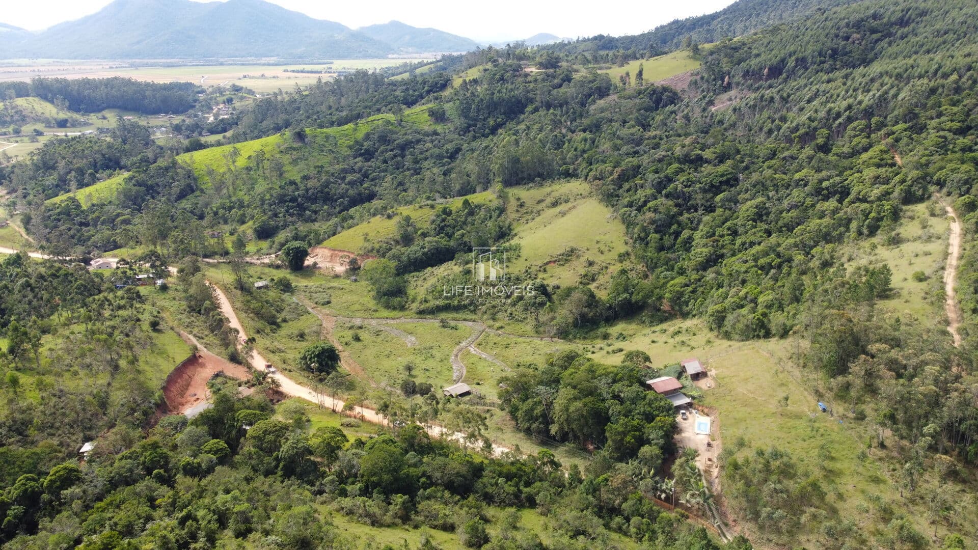 Área Rural 5.000m² com Casa | Água e Luz | Ideal para Airbnb