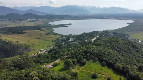 Terreno 800m² à venda em Garopaba/SC no Condomínio Lagoa do Coração com vista pôr do sol