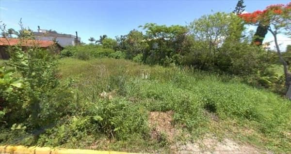 Terreno 530m² à venda em Garopaba/SC na Praia da Ferrugem a 300m do mar