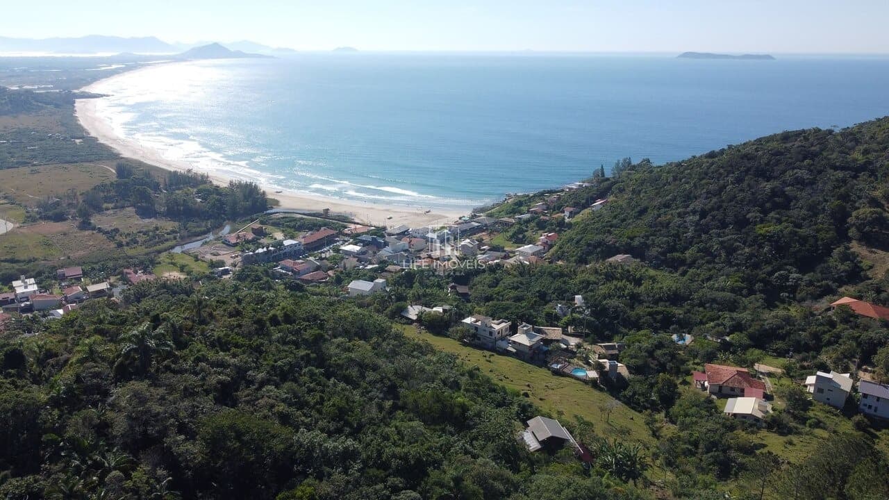 Terreno 973m² à venda em Garopaba/SC na Praia da Gamboa com vista para o mar