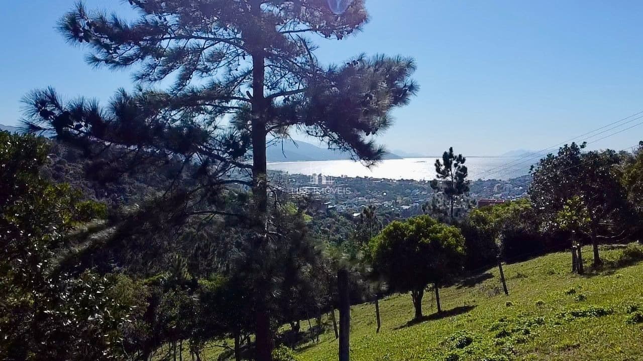 Terreno 899m² à venda em Garopaba/SC na Praia da Silveira com vista para o mar