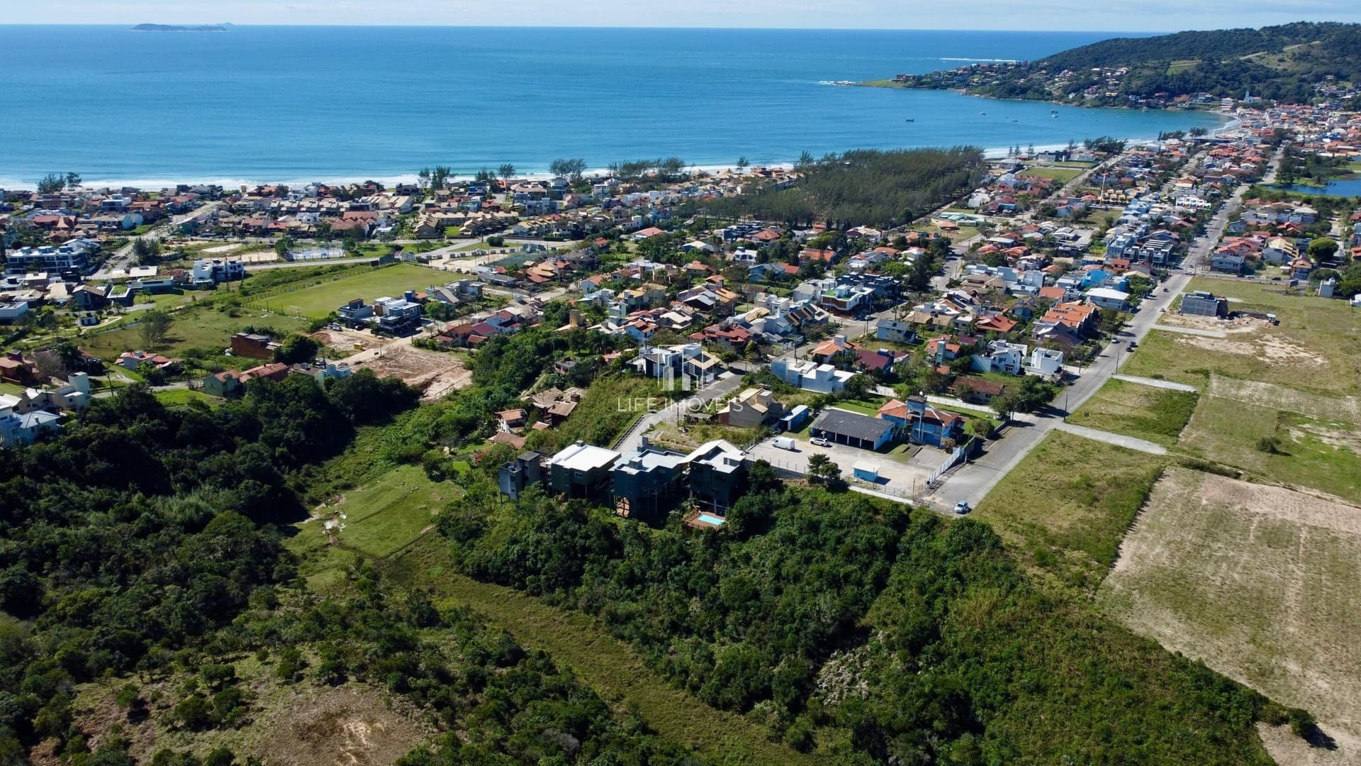 Terrenos à venda em Garopaba/SC no Ferraz com escritura opções de 390m² e 420m²