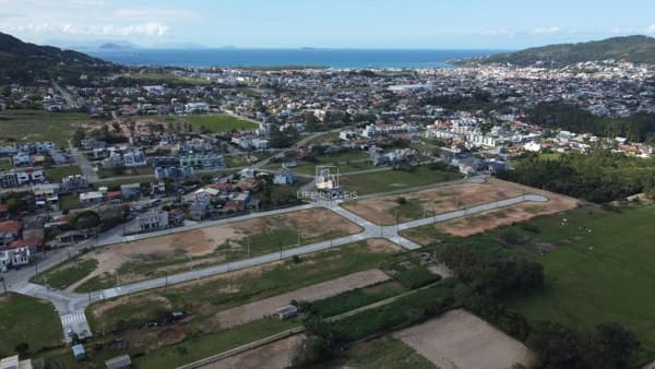 Terreno 360m² à venda em Garopaba/SC no Ambrósio com escritura e financiamento