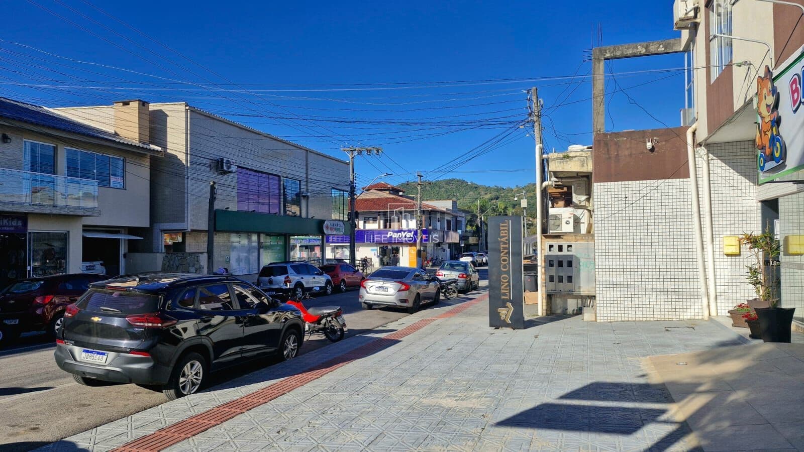 Apartamento Mobiliado para Locação Anual no Centro de Garopaba 🌊