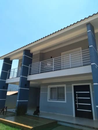 Casa de Alto Padrão à Venda em Garopaba – Areias de Palhocinha