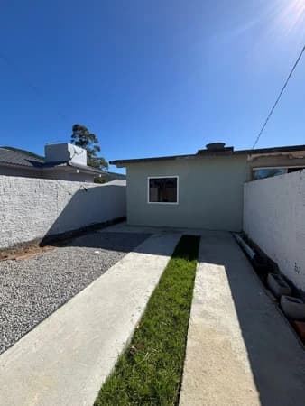 Casa com Loft Independente à Venda em Garopaba na Encantada – 2 Dormitórios e Potencial de Renda
