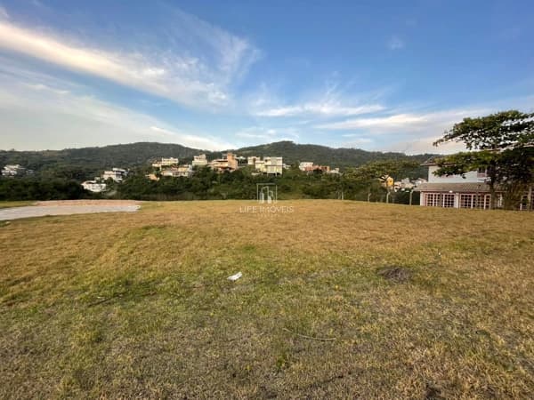 Terreno 360m² à venda em Garopaba/SC no Centro Loteamento da Fonte com escritura