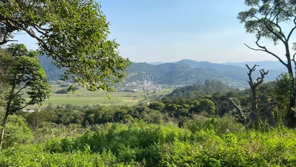 Área à Venda em Garopaba na Ressacada – 17,2 Hectares com Vista Panorâmica e Escritura
