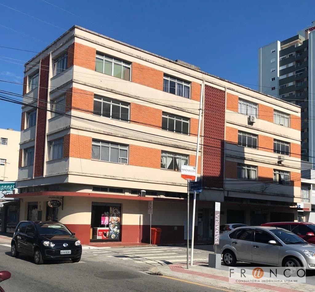Prédio à venda no bairro Estreito em Florianópolis/SC