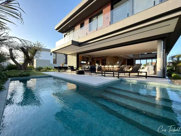 🏡 Sobrado à venda – Condomínio Los Cobos | Beira-mar Xangri-Lá/RS