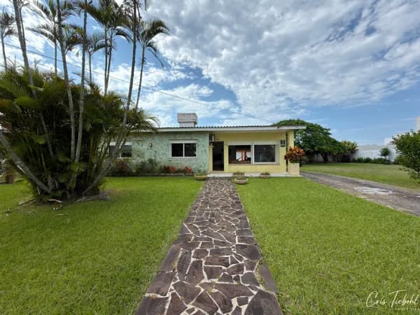 🏡 Casa à venda com dois terrenos – Atlântida | Xangri-Lá/RS