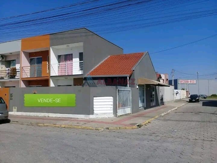 Casa em Tijucas - Centro