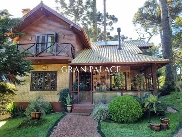 LINDA RESIDÊNCIA RODEADA PELA NATUREZA