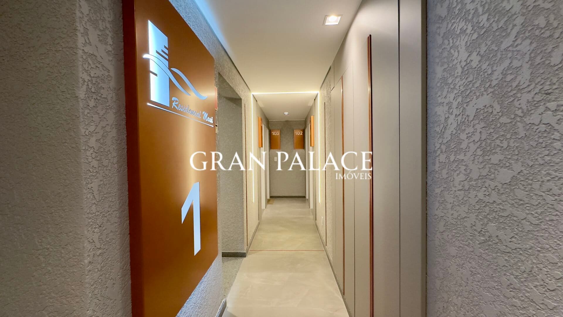 Apartamento de uma suite no Centro de Canela/RS