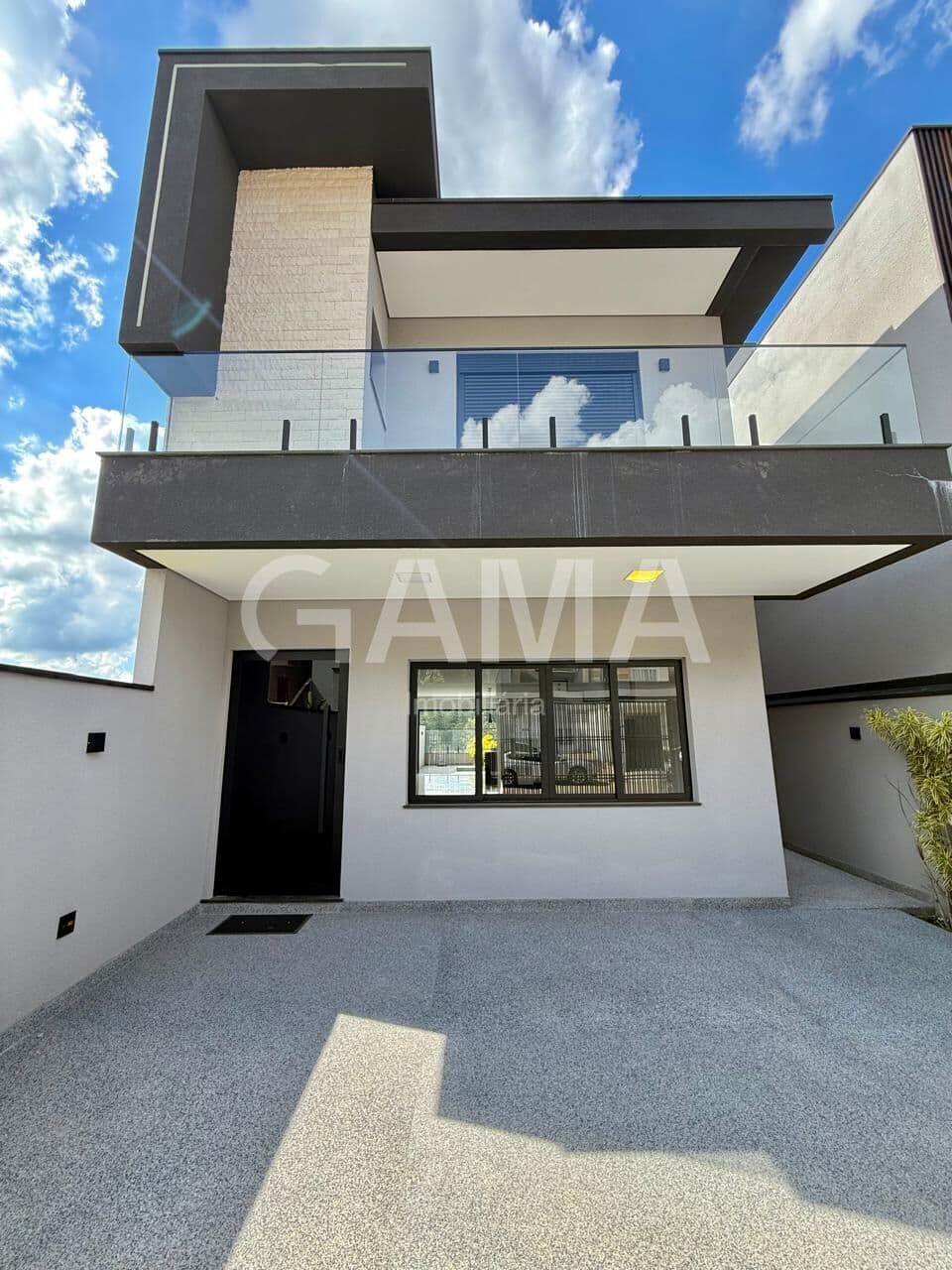 Casa em Santana de Parnaíba - Ipês (Polvilho)