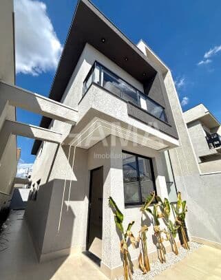 Casa em Santana de Parnaíba - Chácara Jaguari (Fazendinha)