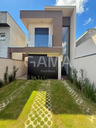 Casa em Santana de Parnaíba - Chácara Jaguari (Fazendinha)