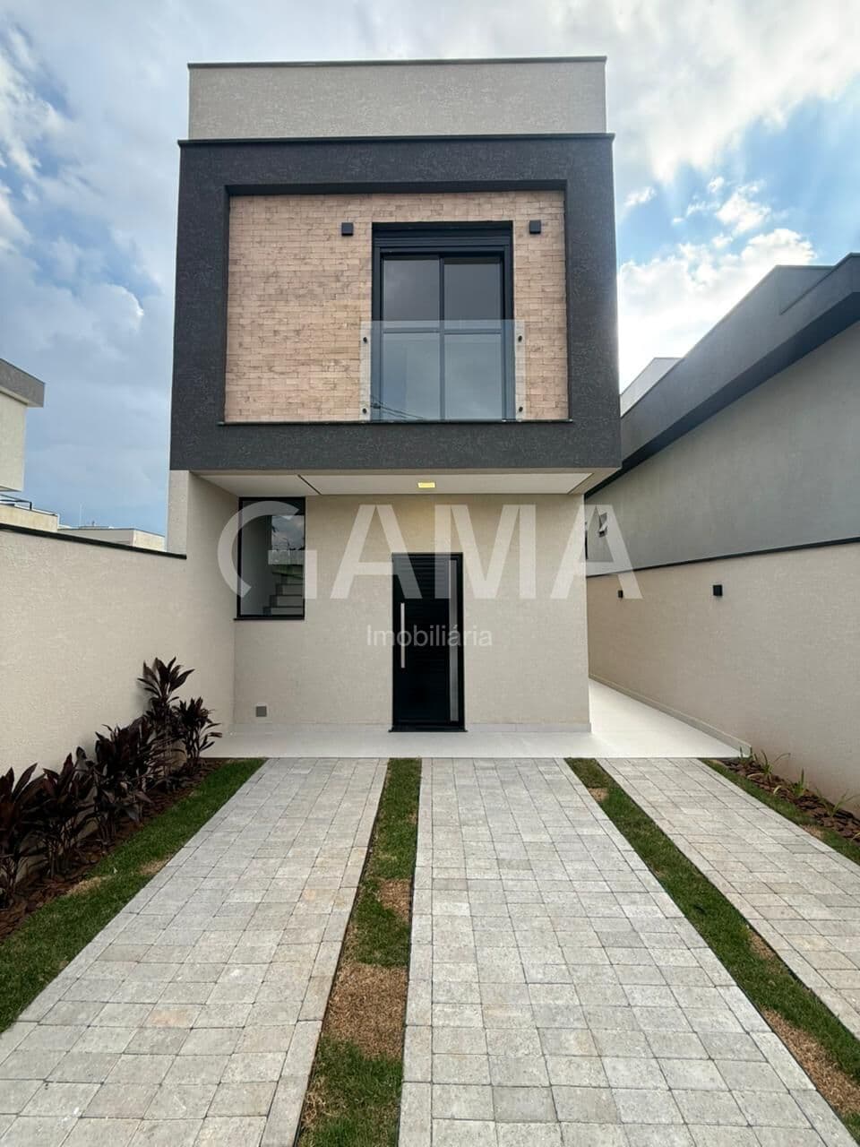 Casa em Santana de Parnaíba - Villas do Jaguari