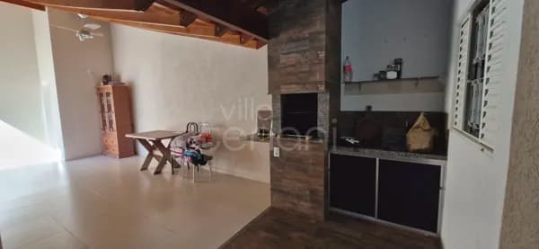 Ótima Casa À Venda, com 3 dormitórios e churrasqueira, no Jardim Alvorada, em Mirassol/SP!
