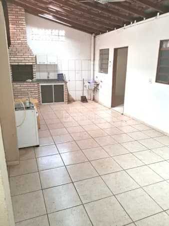 Oportunidade! Casa com 2 quartos à venda no Santa Rita, em Mirassol!