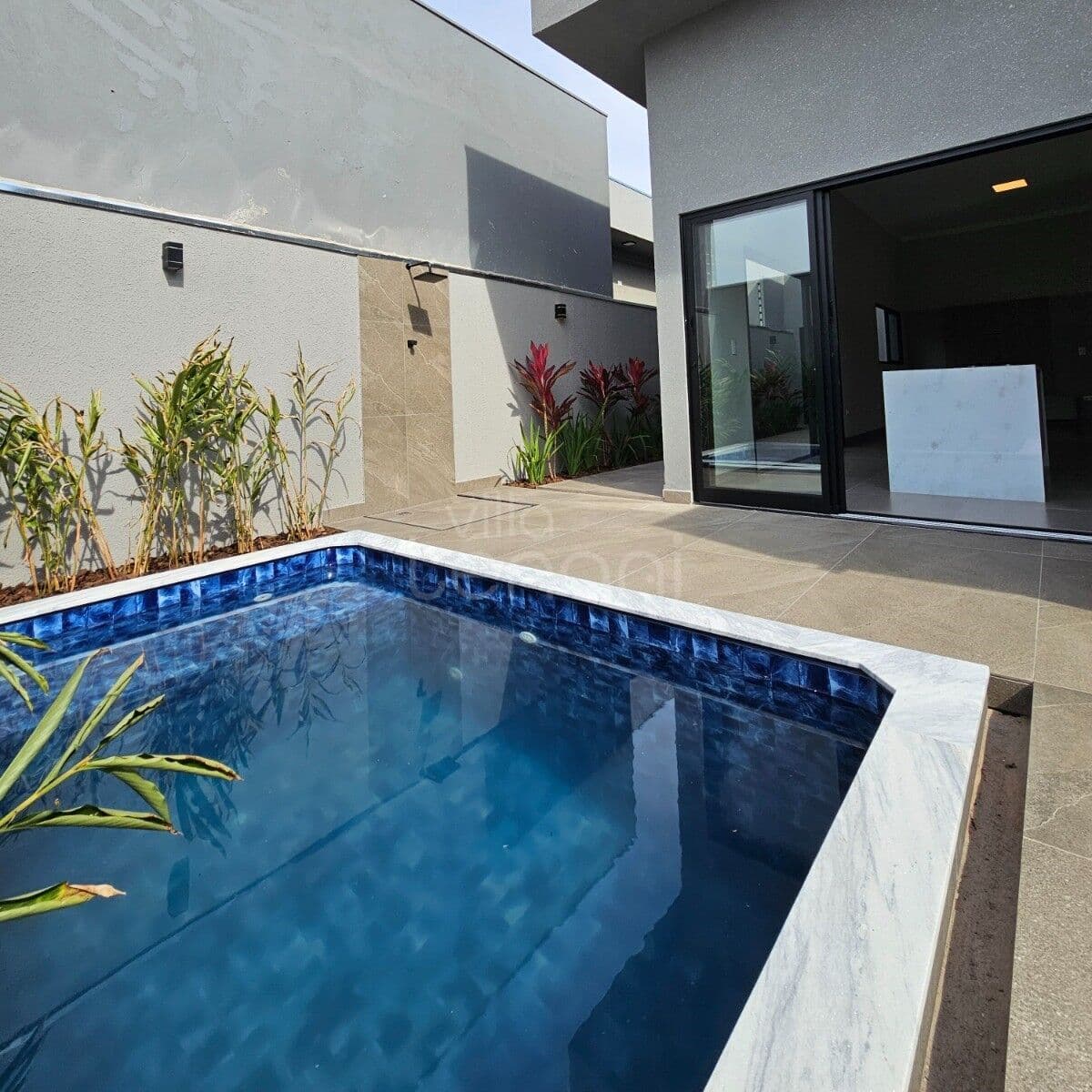 Belíssima Casa,Nova E Com Piscina, à Venda no Mais Parque, em Mirassol/SP