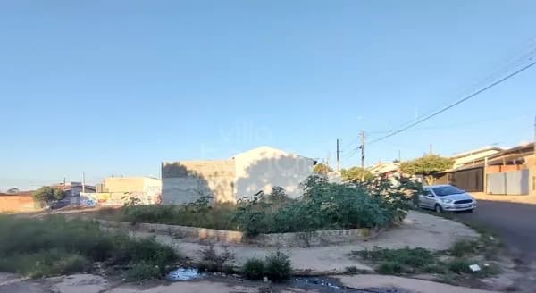 Terreno Esquina (COMERCIAL e RESIDENCIAL) Celina Dalul 318, 49 m²