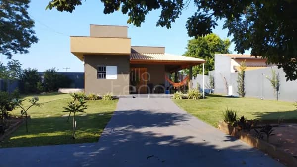 Chácara à venda, Estância São Paulo, (atrás do Condomínio Monte Carlo) em Guapiaçu/SP