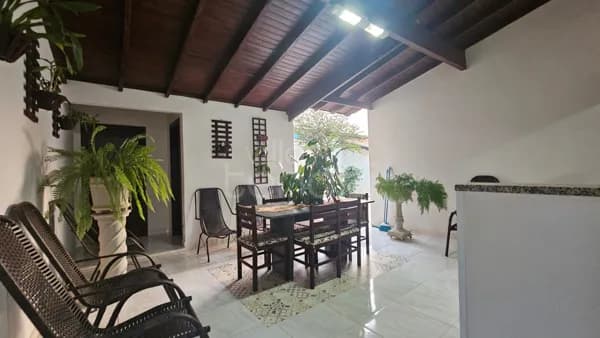 Bela casa à Venda no Celina Dalul, em Mirassol/SP!