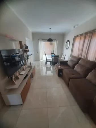 Bela Casa à Venda no Mais Parque, em Mirassol/SP!