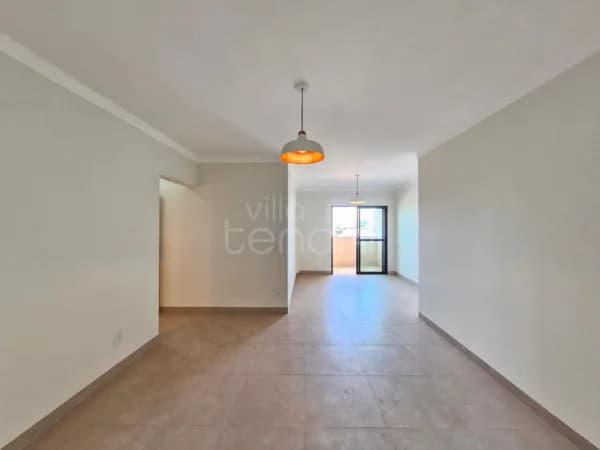 Apartamento com 3 dormitorios e duas vagas! No centro de Mirassol! Face sombra!