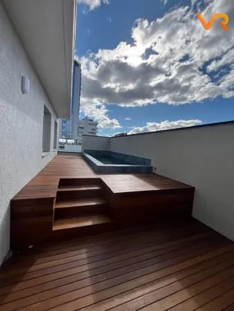 Apartamento amplo com 3 Quartos (Suíte) e Piscina Exclusiva!