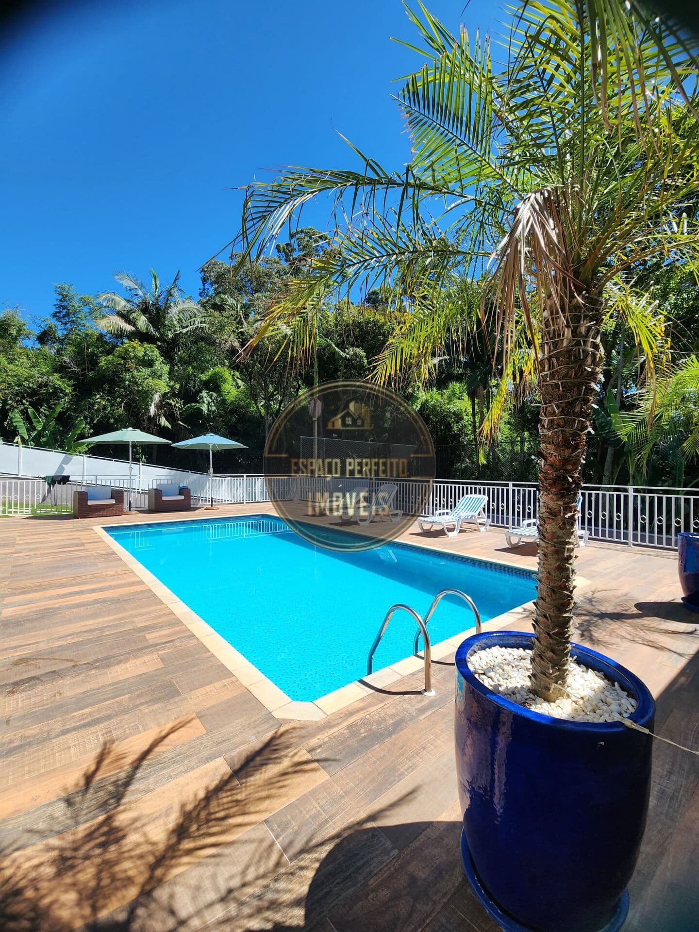 Fazenda/Sítios/Chácaras em Atibaia - Condominio Residencial Shamballa I