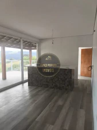 🌿 OPORTUNIDADE EM PIEDADE/SP – CHÁCARA COM 3.500m² E 286m² CONSTRUÍDOS 🌿